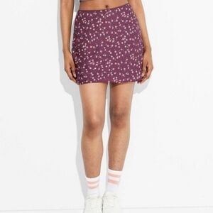 ❤️10/$16 New Floral Mini Skirt in Burgundy Wine